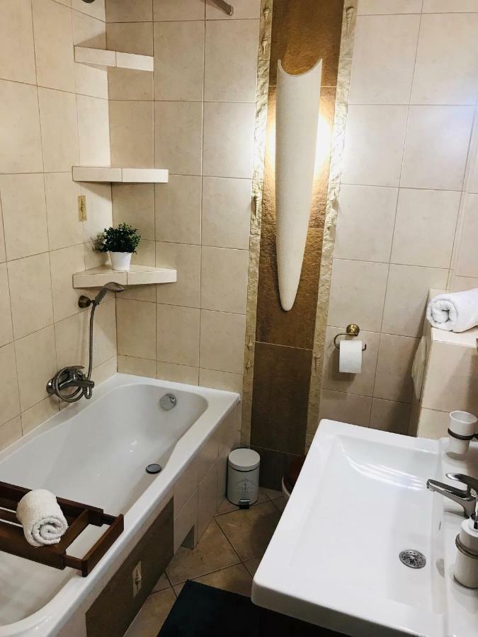 Vinci Apartment In The City Center Krakow Bagian luar foto